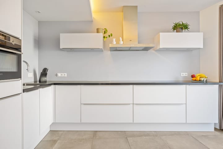 Photo 13 of Alb. Thijmstraat 9