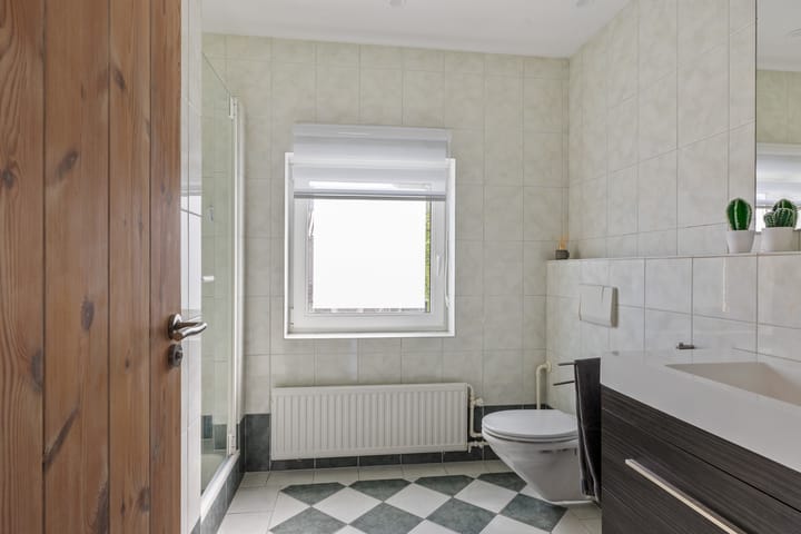 Photo 16 of Alb. Thijmstraat 9