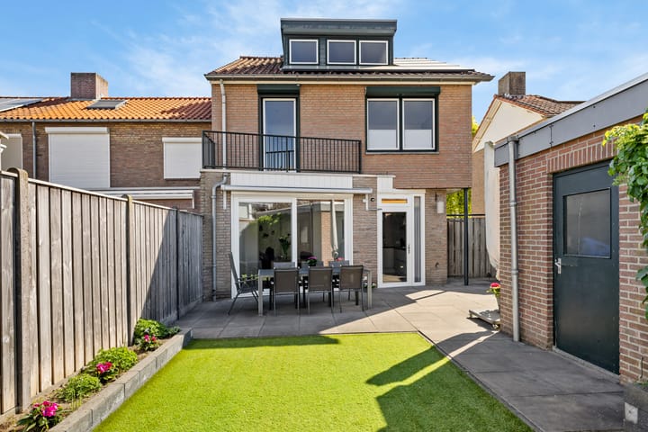 Photo 29 of Alb. Thijmstraat 9