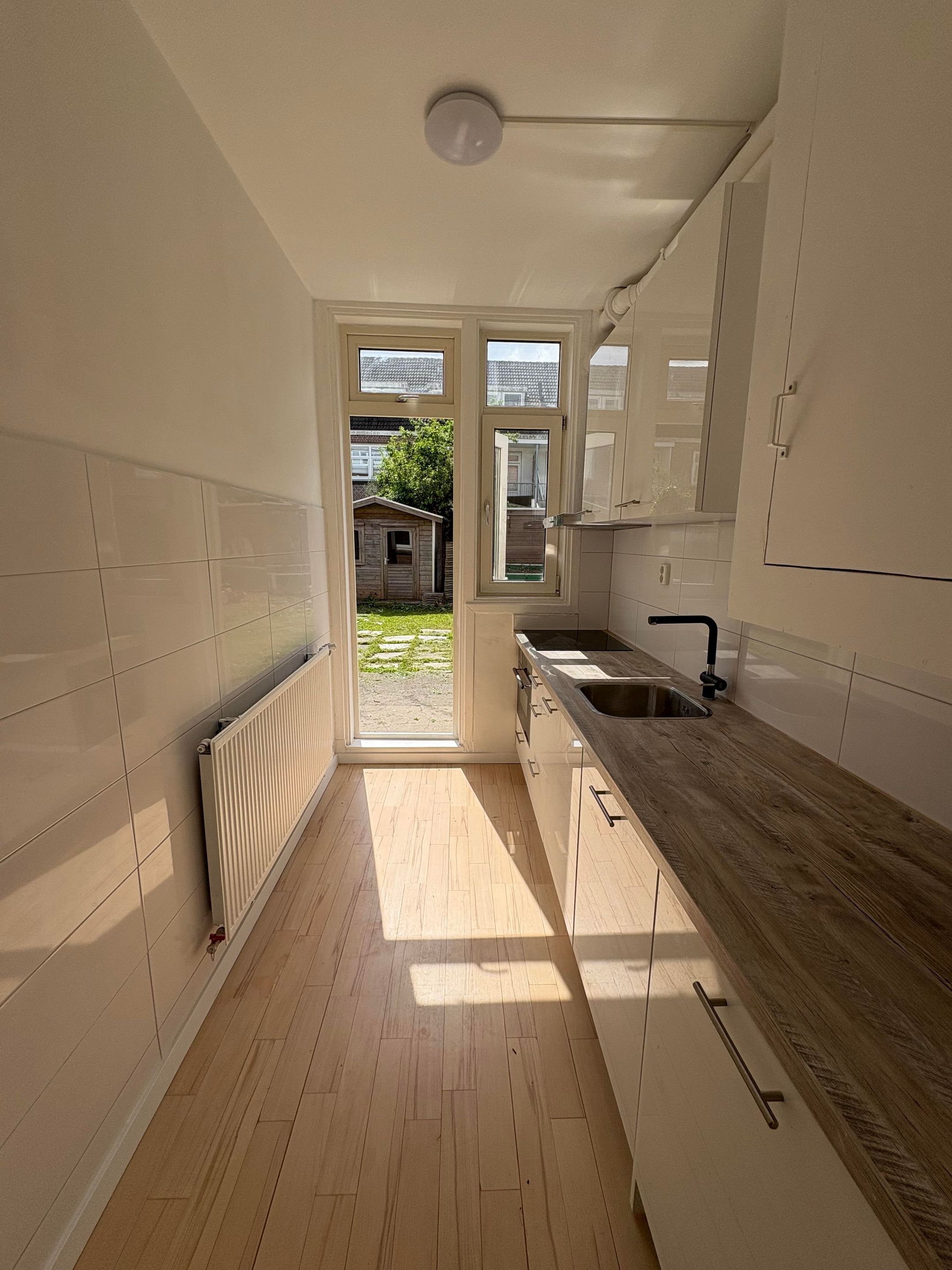 Foto 42 van Hillevliet 43-B