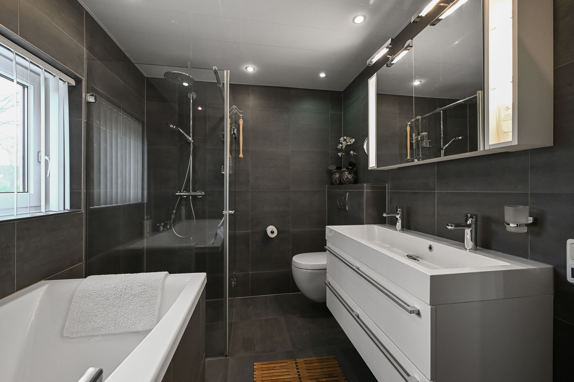 Photo 24 of Andalusiëstraat 48