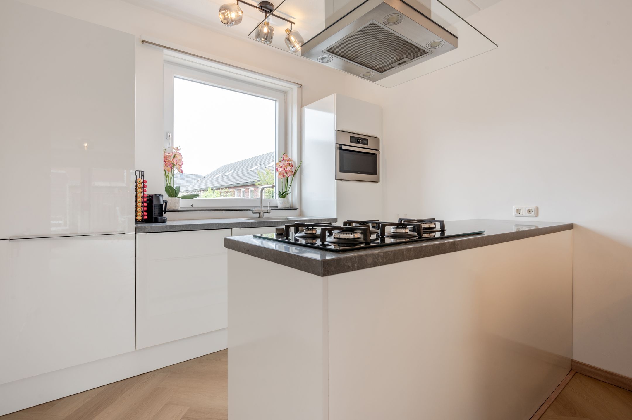 Photo 3 of Karl Braunstraat 22