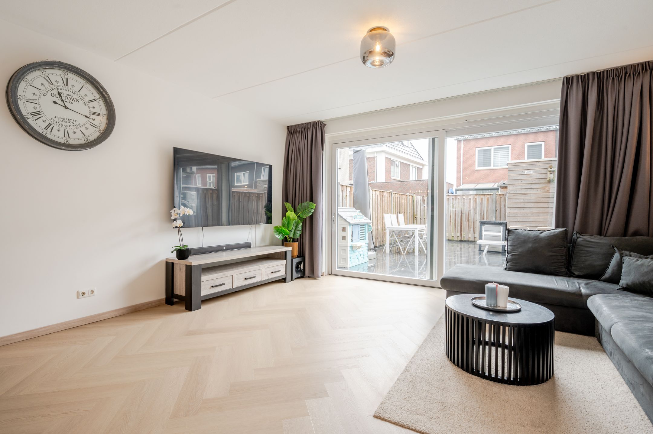 Photo 9 of Karl Braunstraat 22