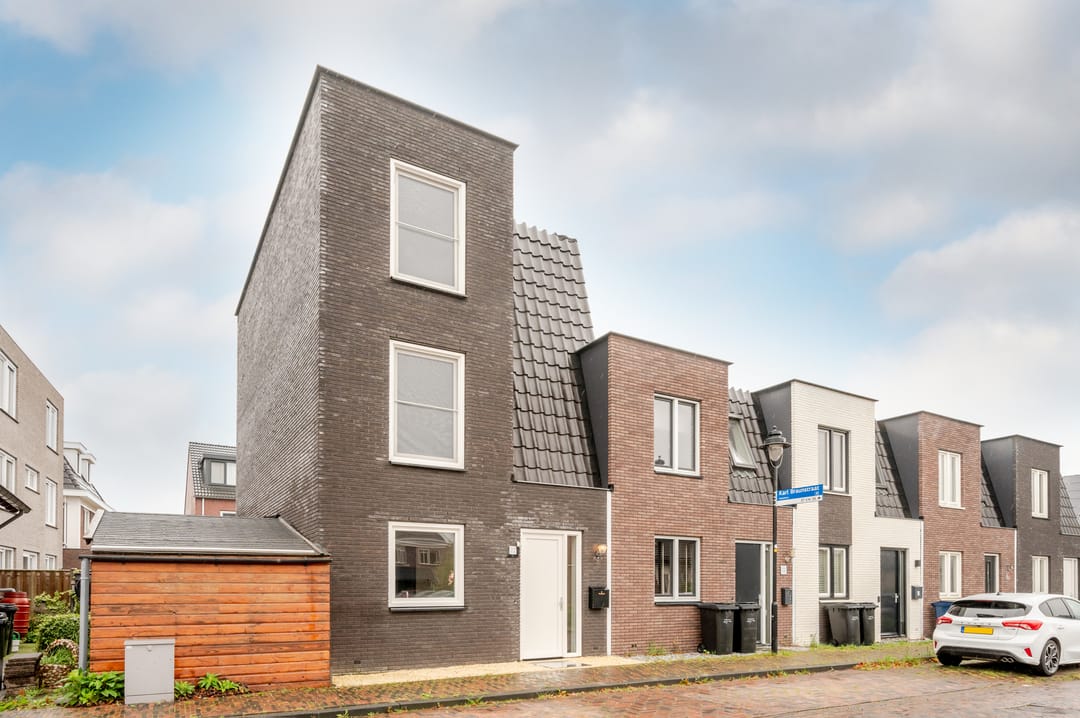 Photo 37 of Karl Braunstraat 22