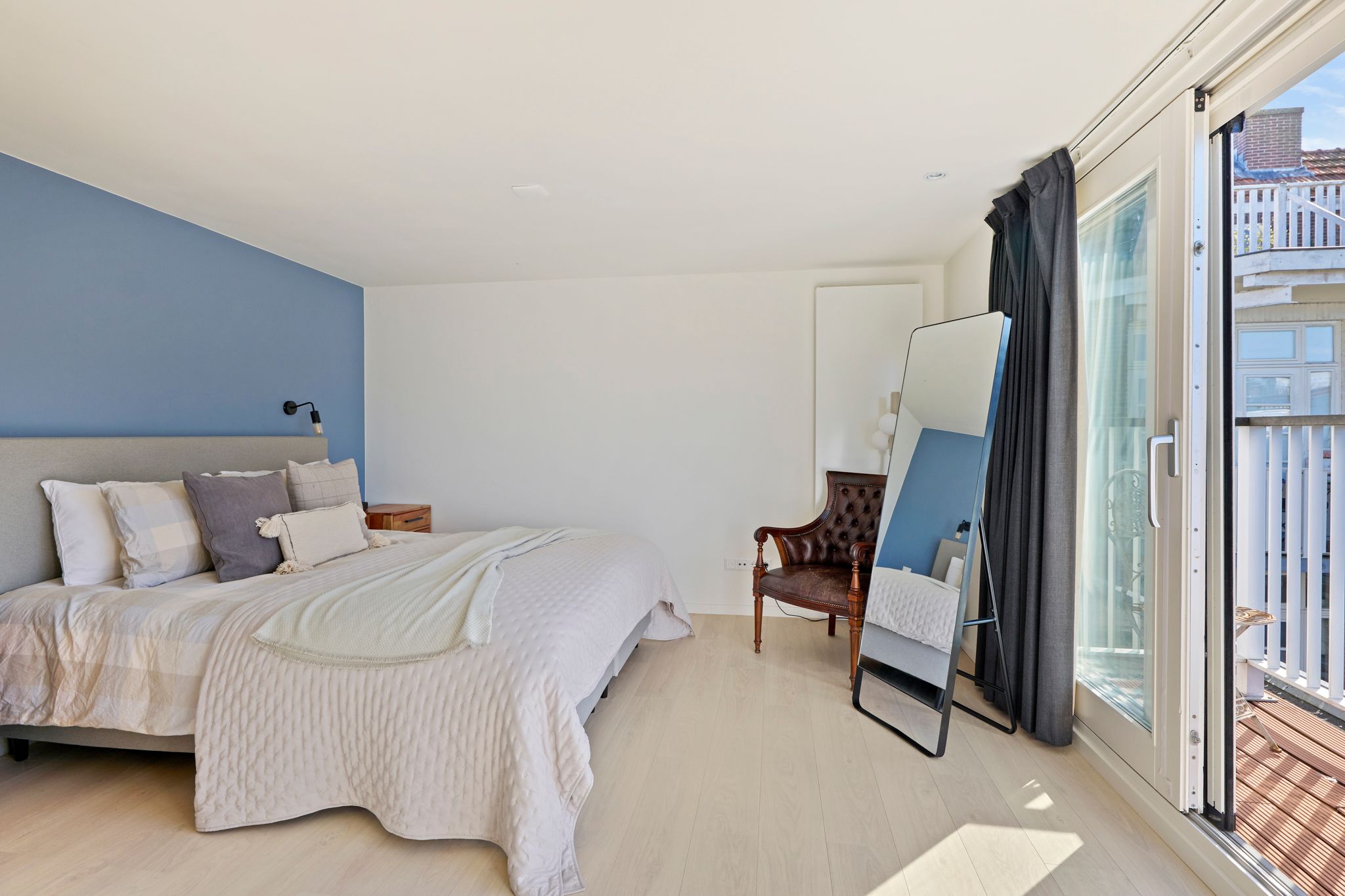 Foto 21 van Woestduinstraat 148-2