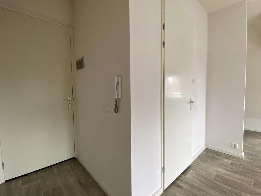 Photo 7 of Landstraat 8-C