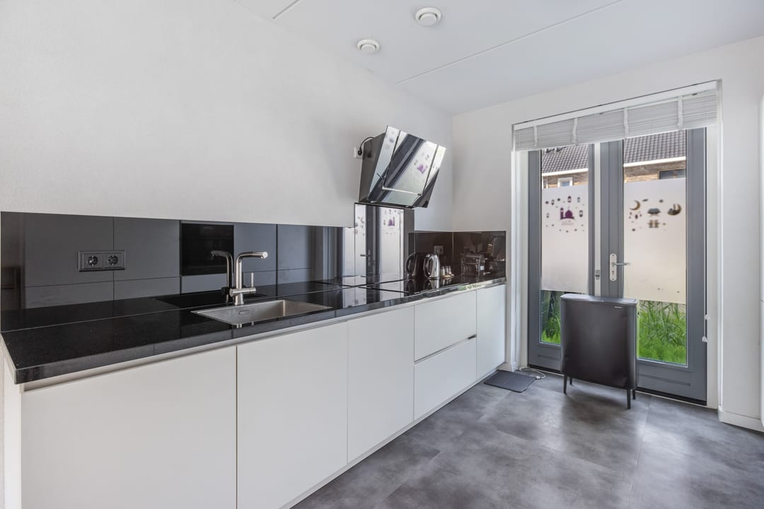 Foto 11 van Jacob van Ruisdaelstraat 14