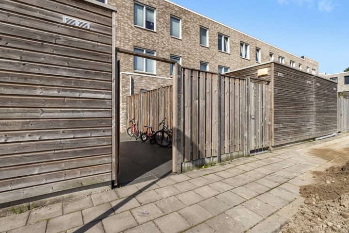 Foto 34 van Jacob van Ruisdaelstraat 14