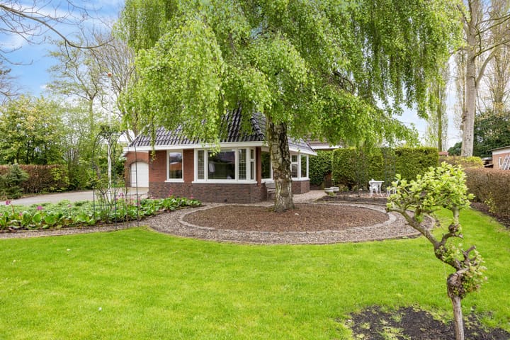 Photo 86 of Langeweg 1