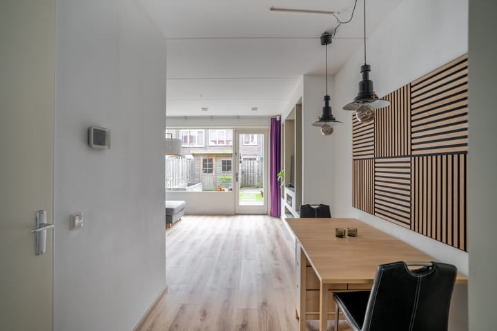 Foto 8 van Reitzstraat 250