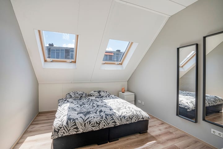 Foto 15 van Reitzstraat 250