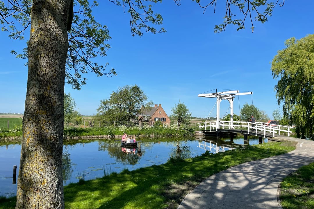 Photo 2 of van Leeuwenhoekweg 14