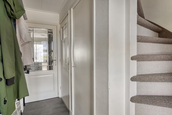 Foto 6 van van Leeuwenhoekweg 14