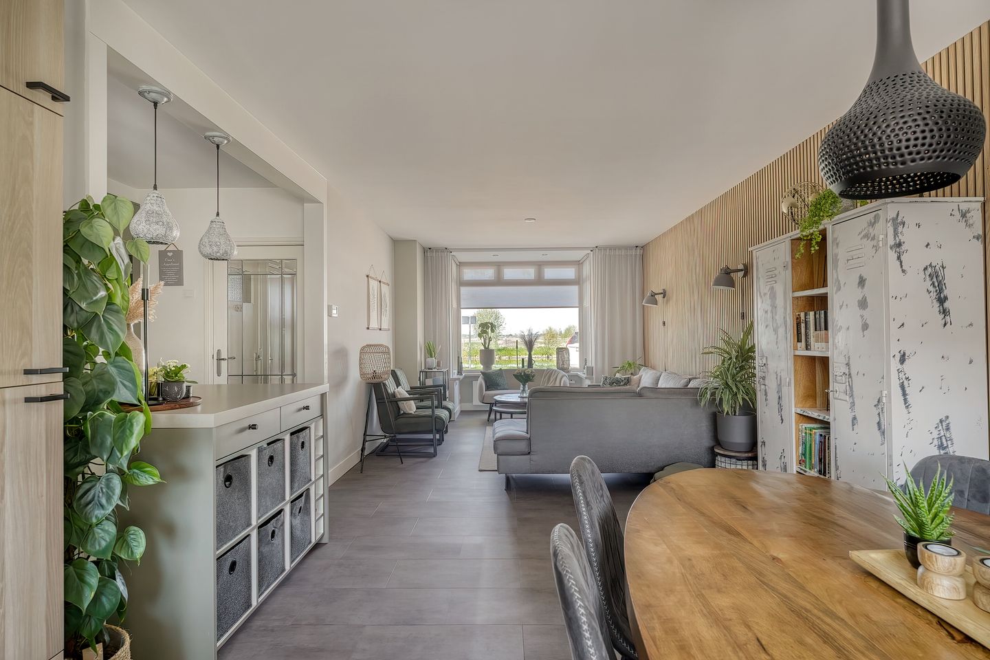 Photo 10 of van Leeuwenhoekweg 14