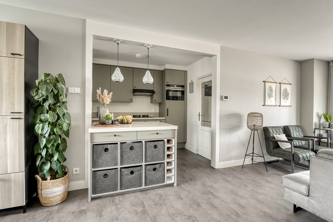 Photo 11 of van Leeuwenhoekweg 14