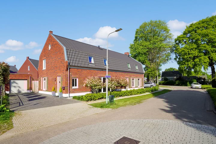 Foto 50 van Raadhuisstraat 8