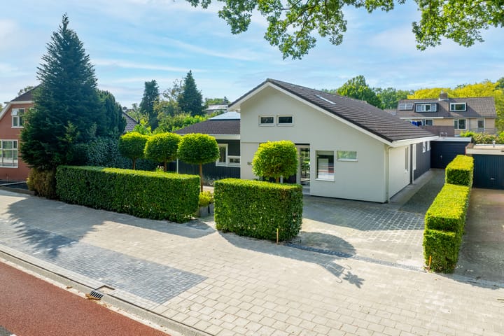 Hoofdweg 124