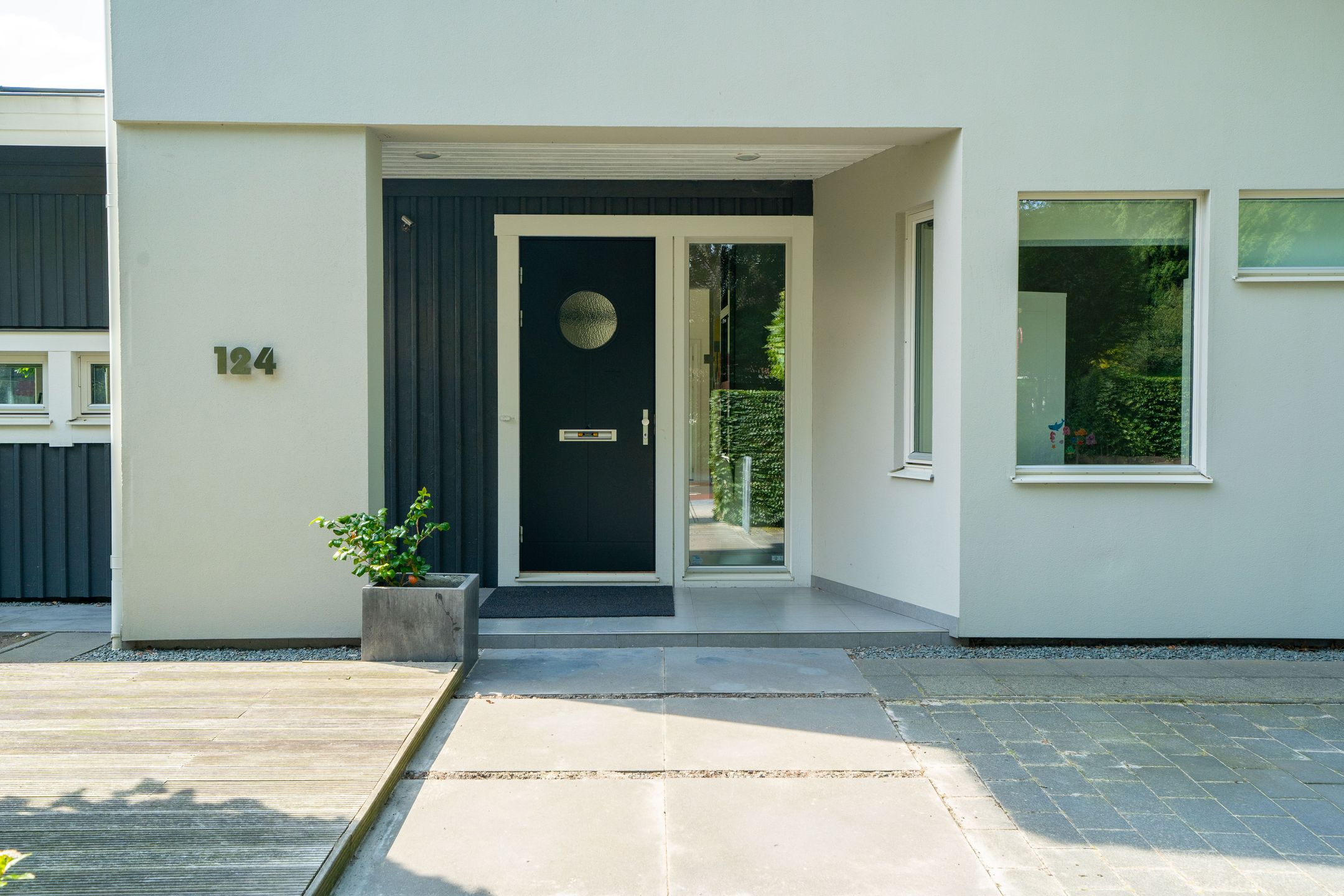 Photo 9 of Hoofdweg 124