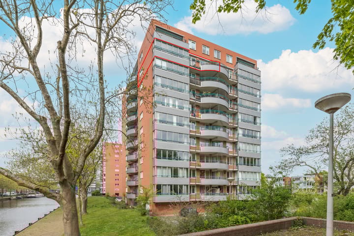 Foto 1 van Cornelis van Rijplantsoen 43