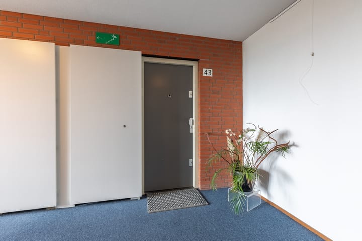 Foto 37 van Cornelis van Rijplantsoen 43