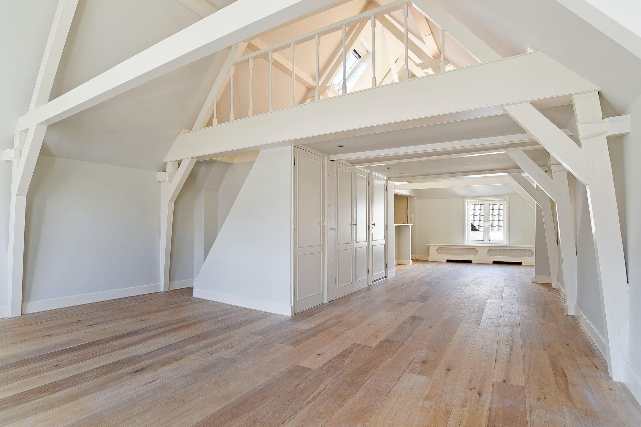 Photo 12 of Denneweg 112-F