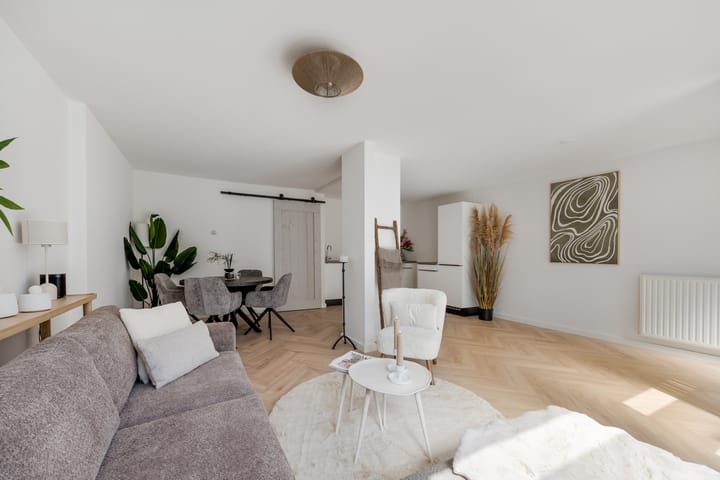 Foto 1 van Lage Rijndijk 63