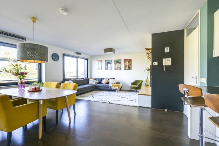 Foto 3 van Merelstraat 100