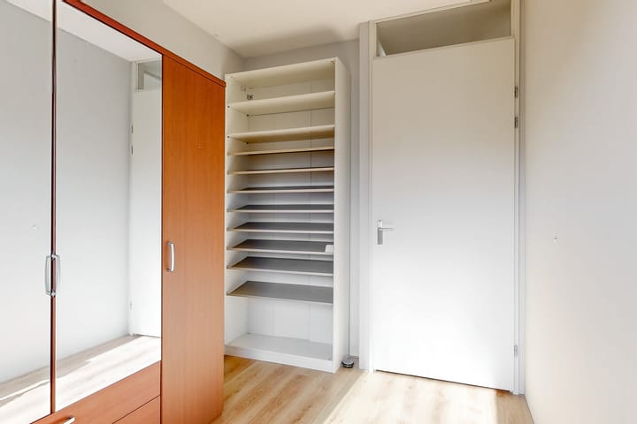 Foto 17 van Korenbloemlaan 21