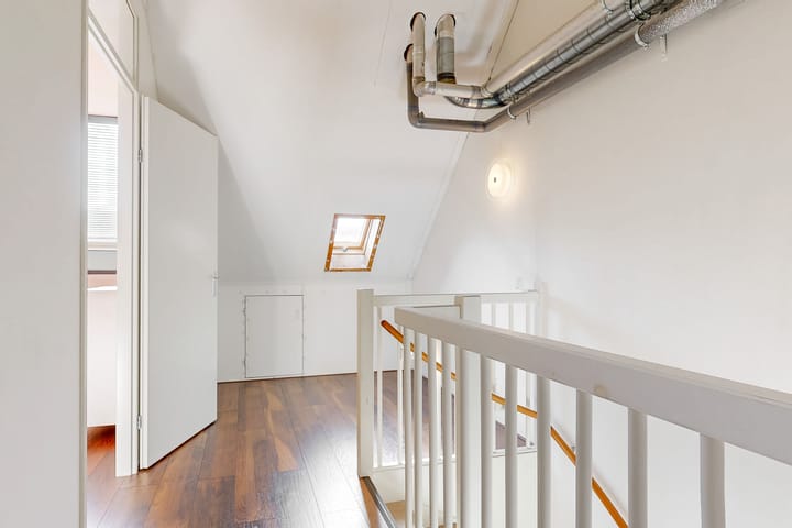 Foto 27 van Korenbloemlaan 21