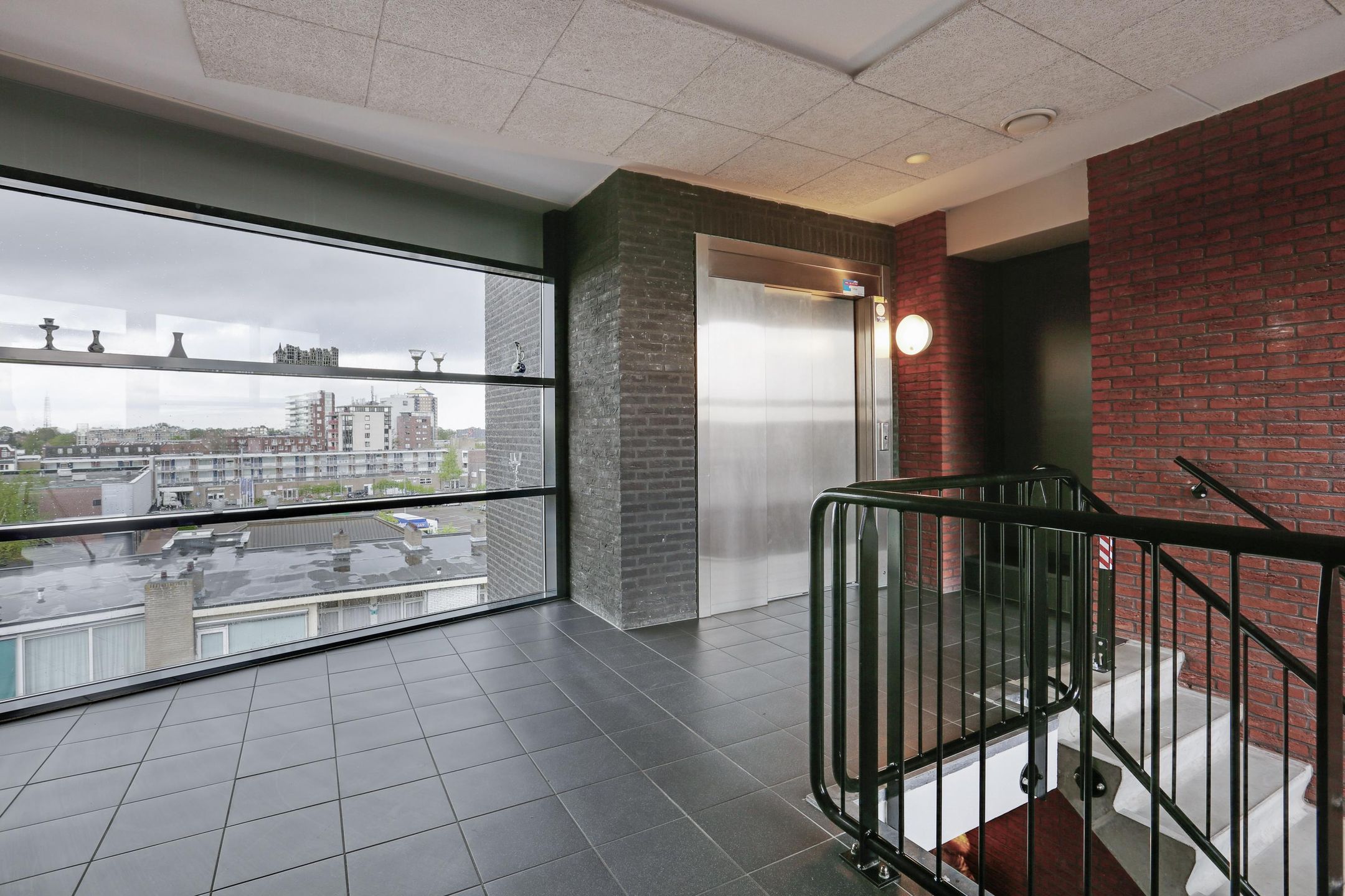 Foto 9 van Beneluxlaan 60