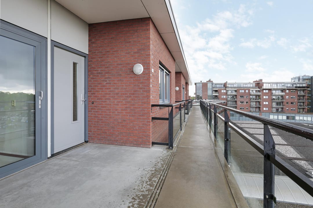 Foto 13 van Beneluxlaan 60