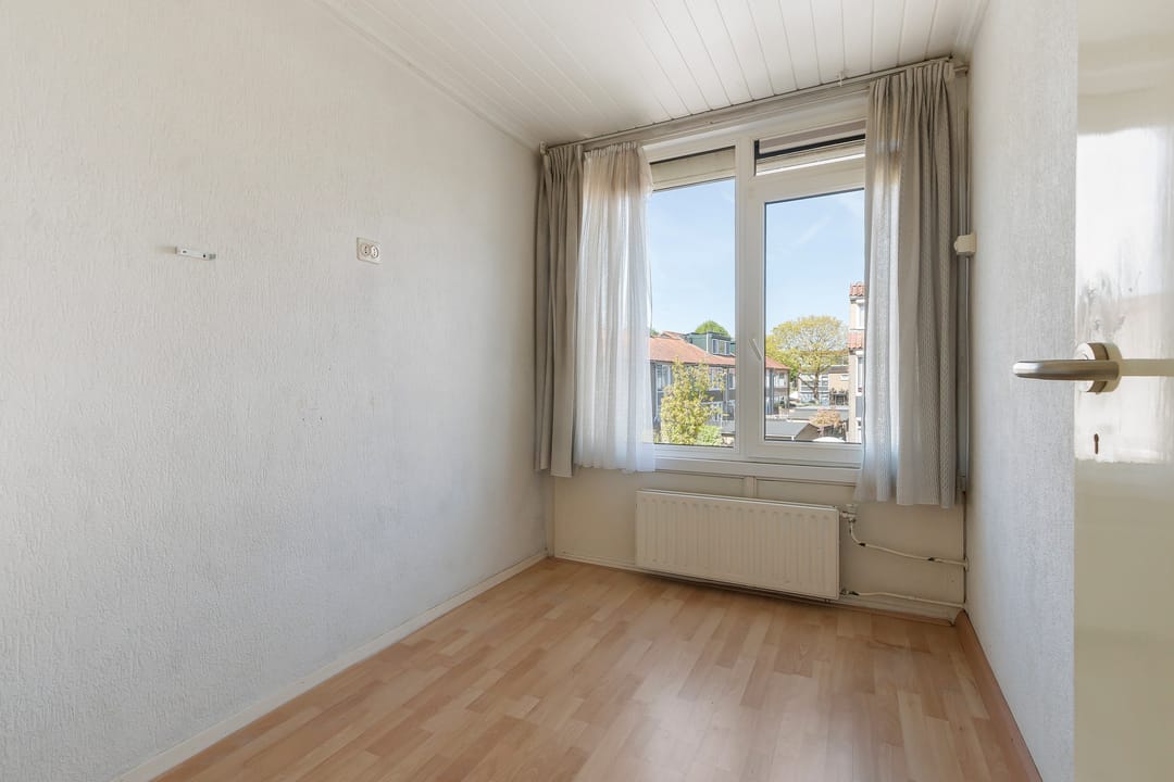 Foto 13 van Van Eedenstraat 1