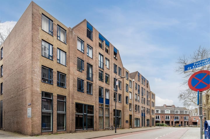 Foto 33 van Pastoor de Kroonstraat 70