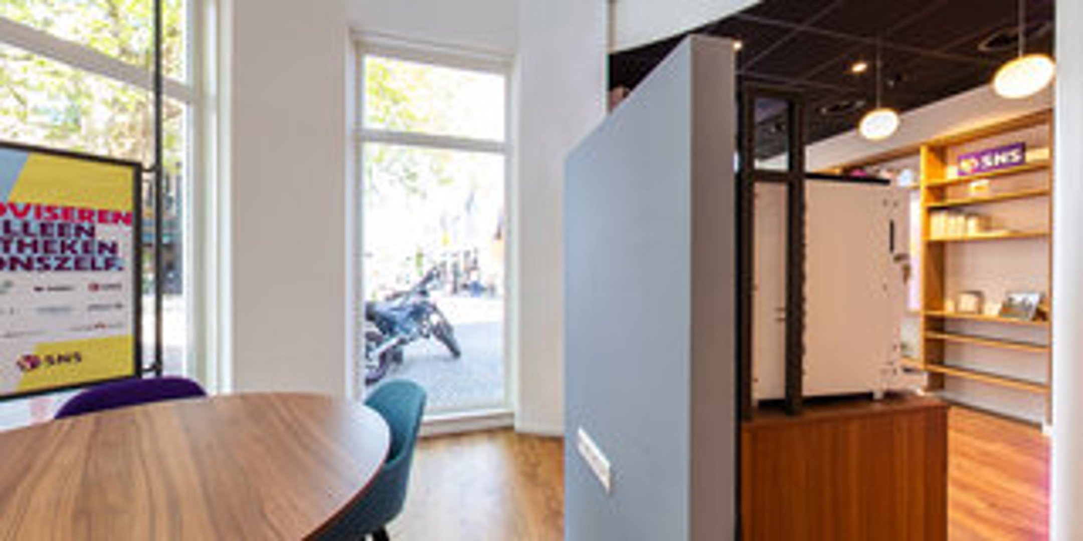 View 360° photos