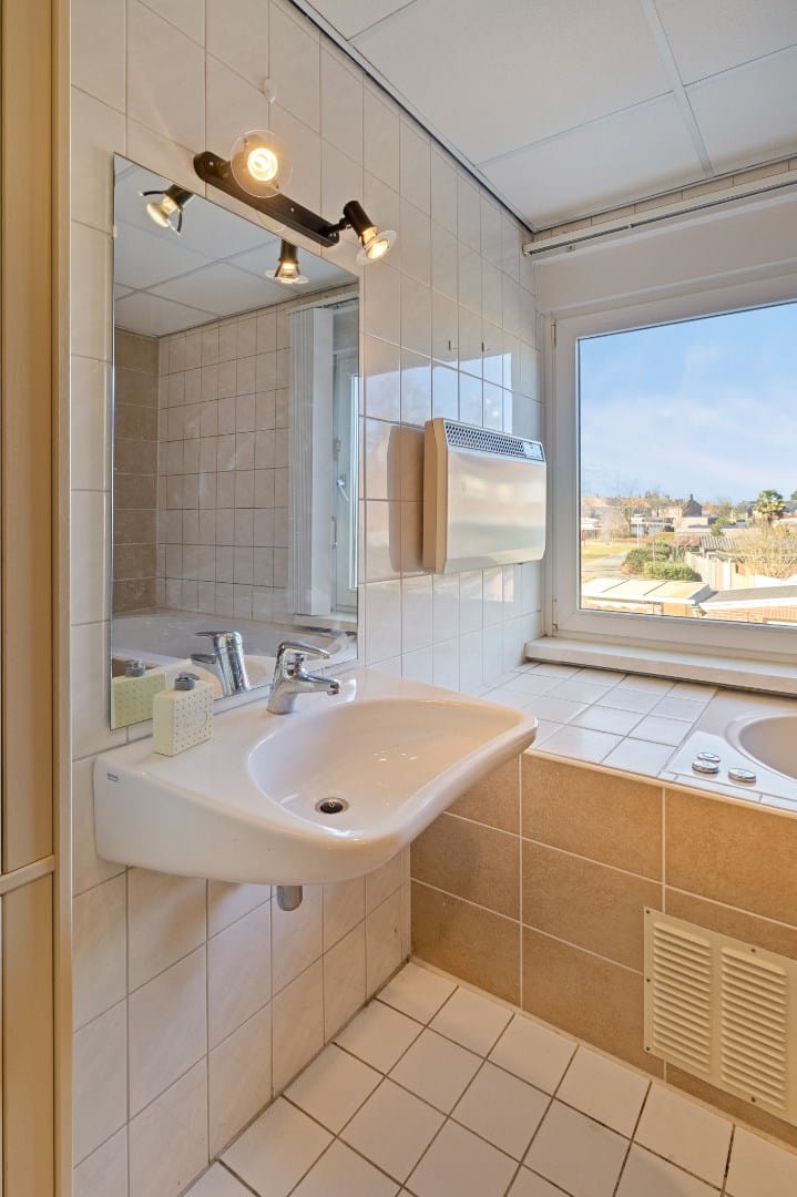 Foto 17 van Alberdingk Thijmstraat 8