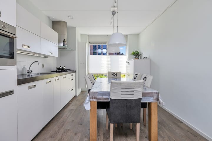 Foto 16 van Van Koningsveldstraat 13