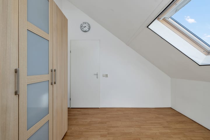 Foto 42 van Van Koningsveldstraat 13