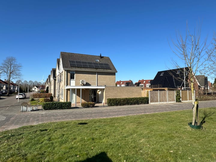 Foto 3 van Berberis 2