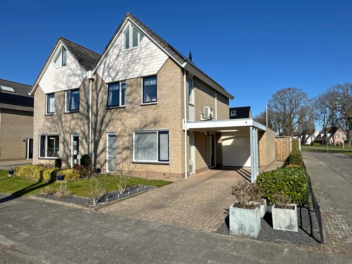 Foto 13 van Berberis 2