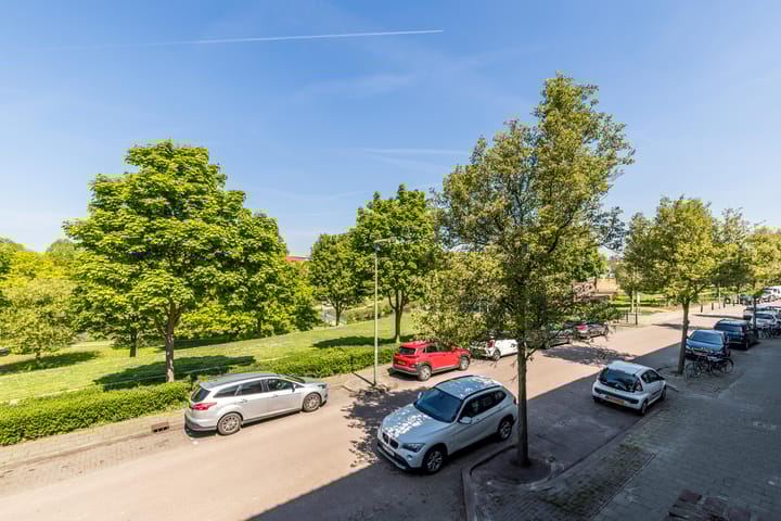 Foto 33 van Vlaardingerdijk 187-B