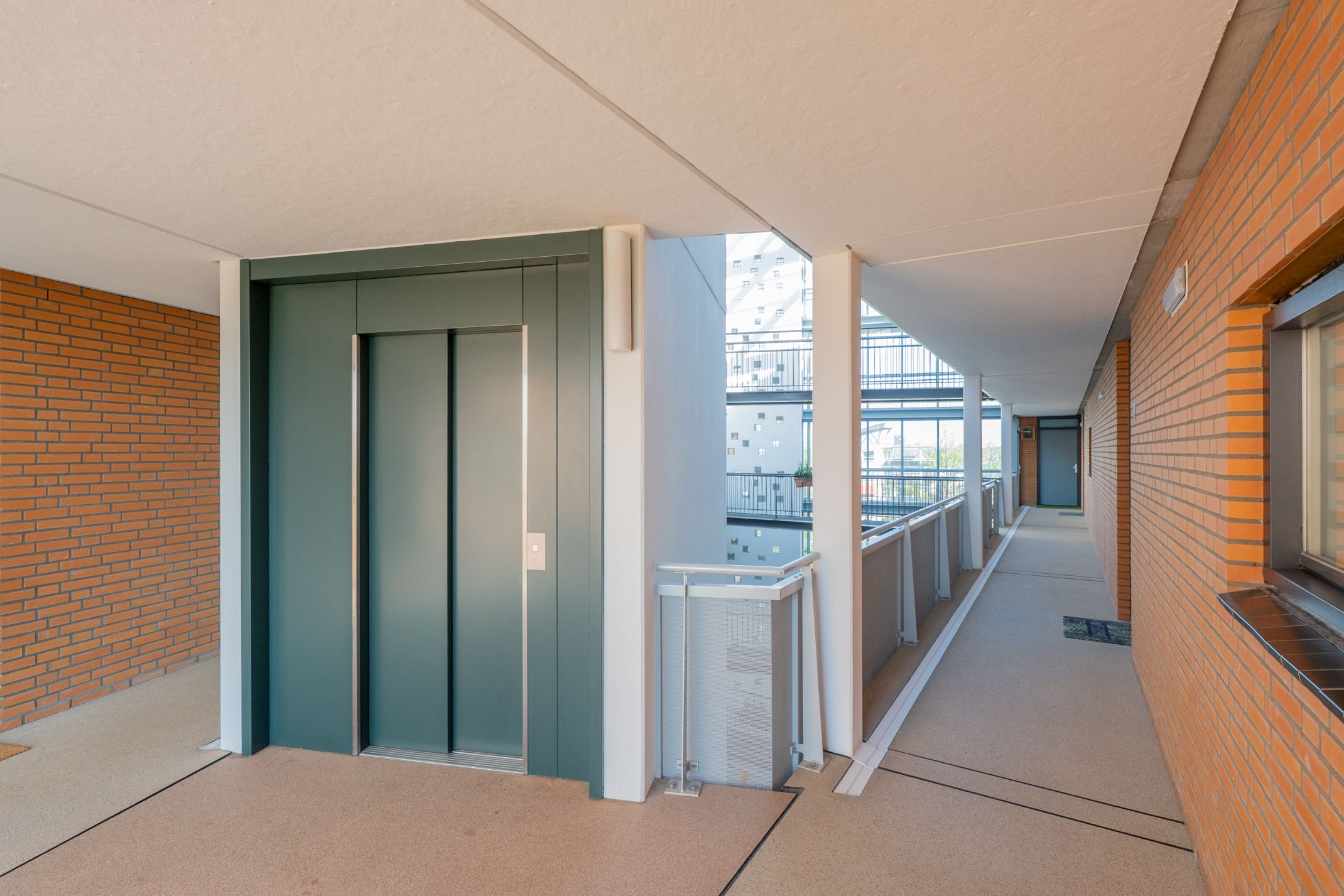 Photo 60 of Rembrandthage 52