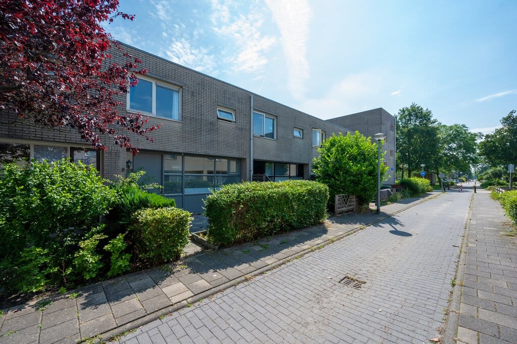 Photo 1 of Struikroospad 8