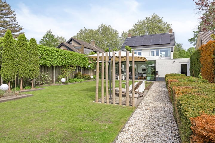 Foto 42 van Churchillstraat 49