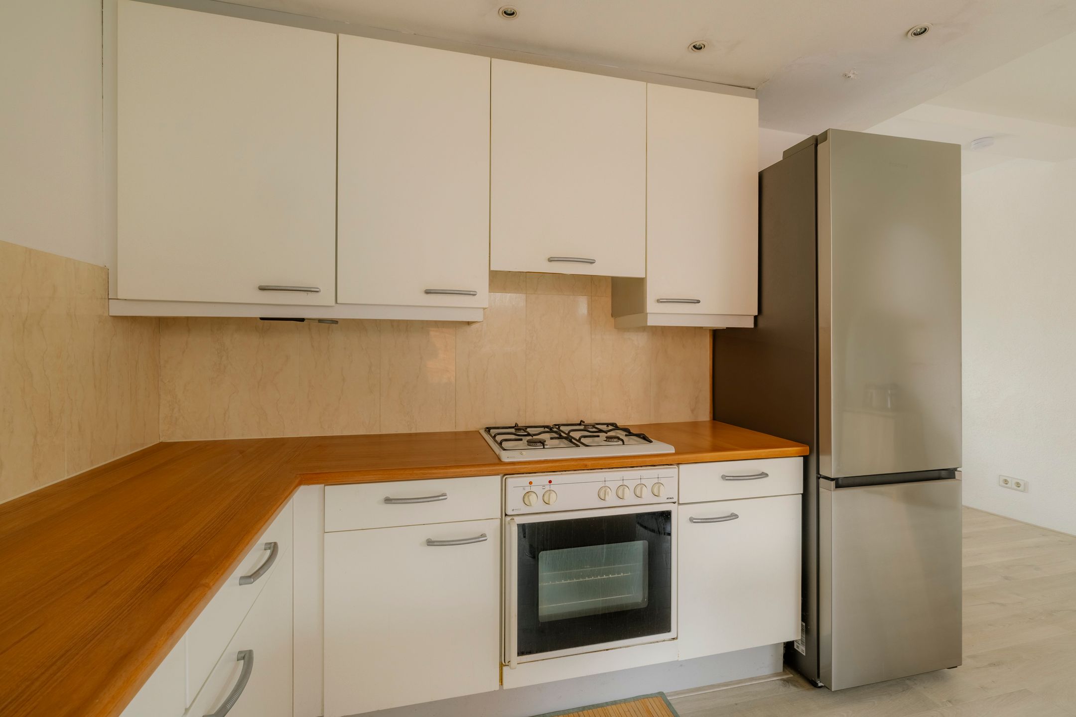 Photo 12 of Rijksstraatweg 352-RD