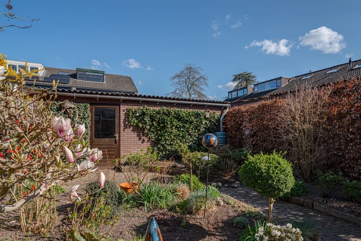 Foto 32 van Bachstraat 30