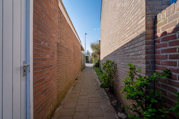 Foto 37 van Bachstraat 30