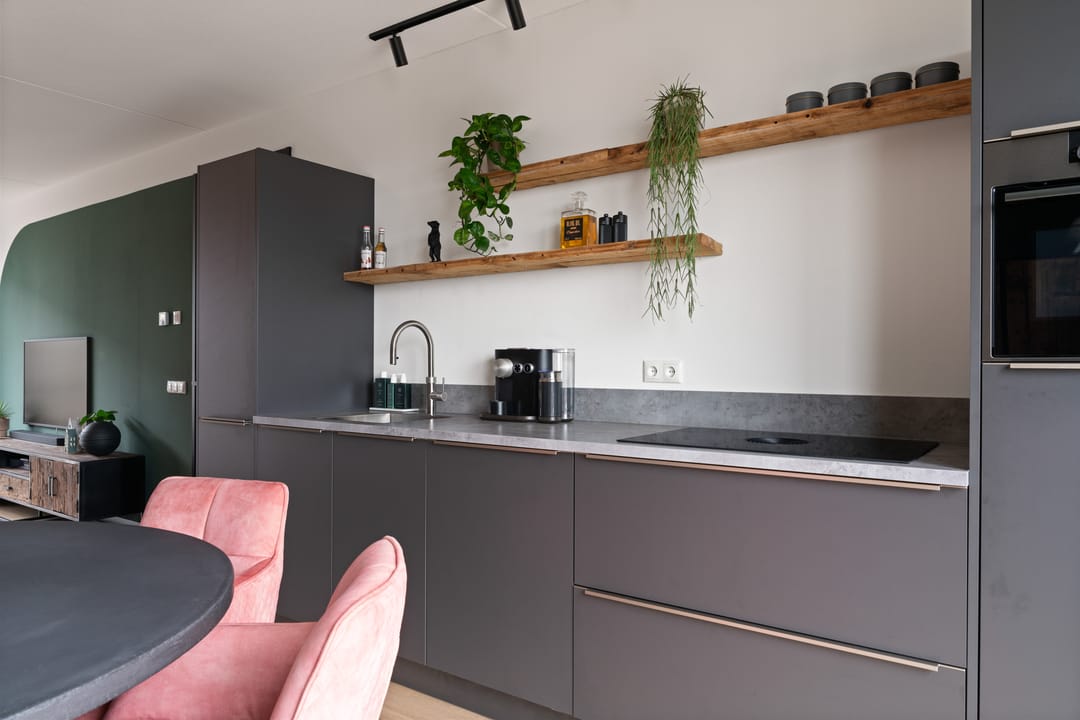 Foto 22 van Annie van Velzenhof 53