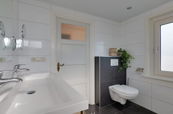 Foto 23 van Molenstraat 128