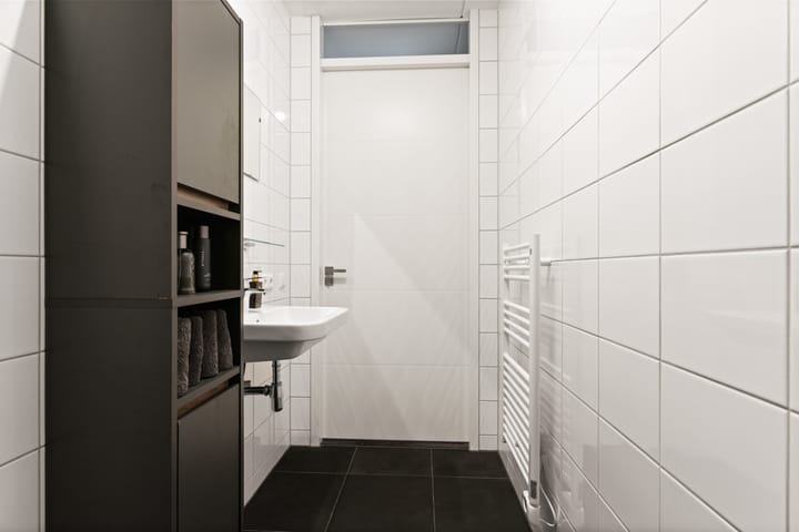 Foto 35 van Annie van Velzenhof 53