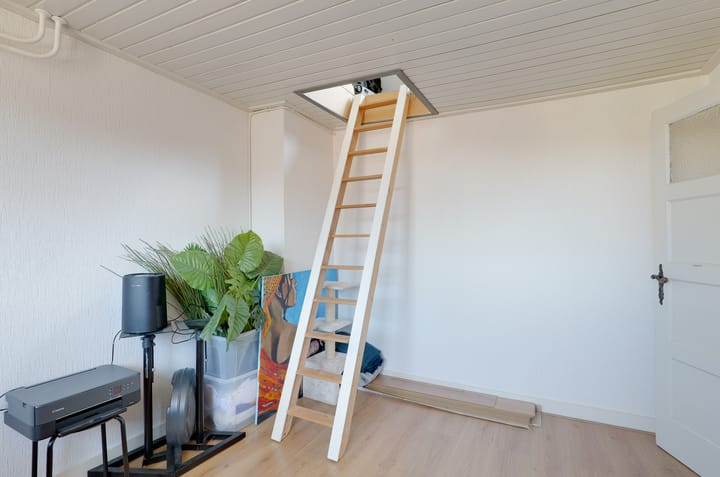 Foto 31 van Molenstraat 128